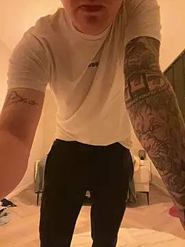 pocketpussyboy34 online show from March 7, 1:47 am