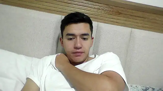 Estebitan vm online show from October 3, 2:55 pm