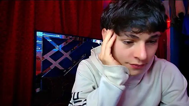 Snapshot of Luke_Howland chatting on September 27, 2:20 am Luke Howland online show from September 27, 2:20 am