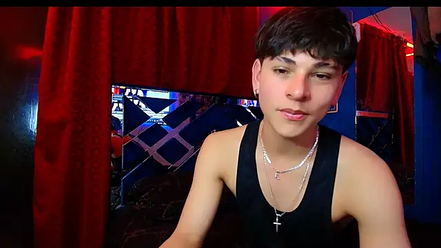 Snapshot of Luke_Howland chatting on September 24, 11:47 pm Luke Howland online show from September 24, 11:47 pm