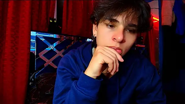 Snapshot of Luke_Howland chatting on September 9, 11:58 pm Luke Howland online show from September 9, 11:58 pm