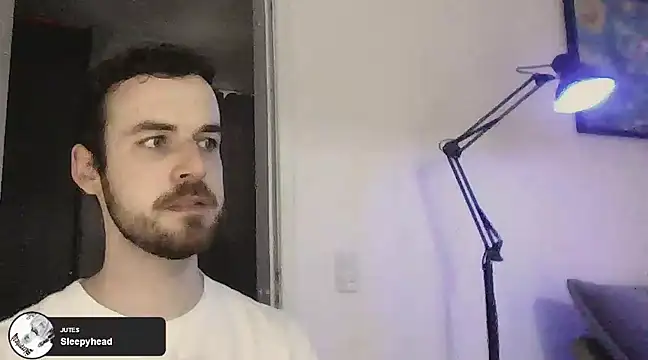 sexxxsutra online show from December 7, 6:26 pm