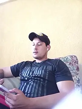 Zordomud0 online show from March 3, 9:32 pm