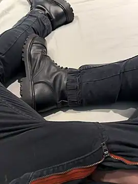 dickshome online show from March 14, 5:42 pm