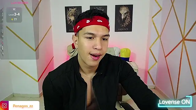 Snapshot of Taylor_John chatting on February 10, 3:21 pm Taylor John online show from February 10, 3:21 pm
