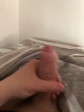 wixxer872302 online show from April 12, 12:28 pm