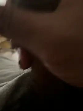 jstevens2800 online show from December 10, 9:33 am