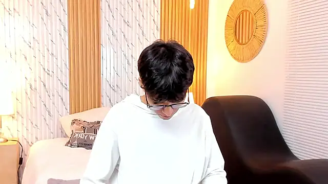 Snapshot of billie_jr chatting on February 20, 12:04 pm billie jr online show from February 20, 12:04 pm