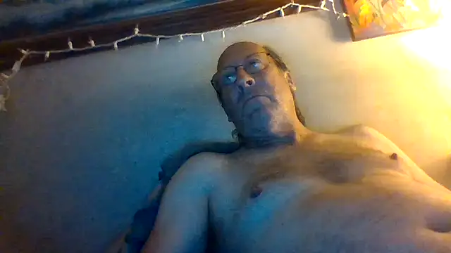 hornyrich69 online show from July 15, 5:14 am