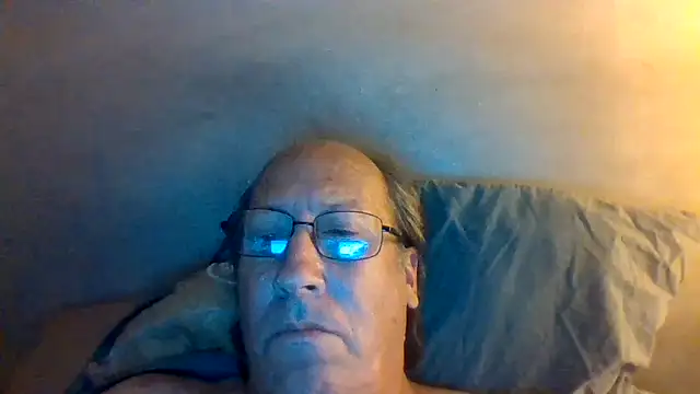 hornyrich69 online show from July 17, 4:52 am