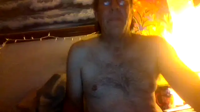 hornyrich69 online show from August 1, 4:11 am