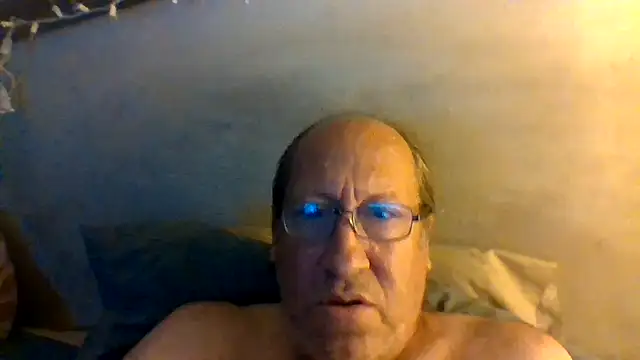 hornyrich69 online show from June 7, 6:31 am