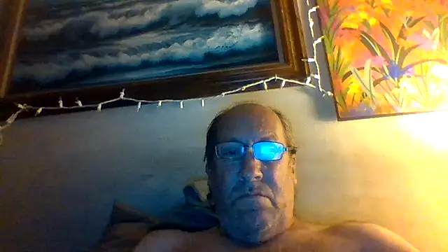 hornyrich69 online show from June 14, 4:36 am