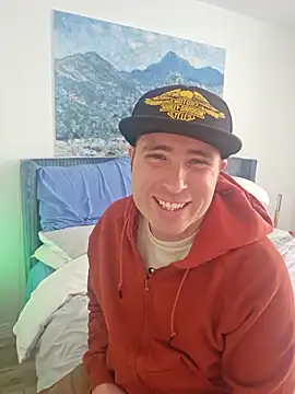 JeepinAround online show from March 11, 6:26 pm