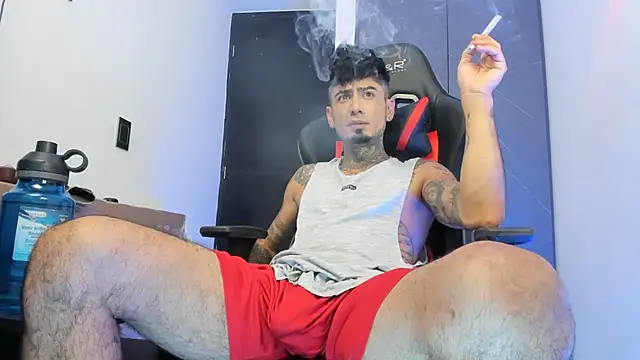 Snapshot of sergiio_mesa27 chatting on February 26, 2:03 pm sergiio mesa27 online show from February 26, 2:03 pm