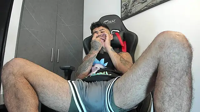Snapshot of sergiio_mesa27 chatting on September 30, 12:50 am sergiio mesa27 online show from September 30, 12:50 am