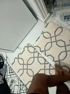 Kurtsikicixh online show from December 3, 3:23 am