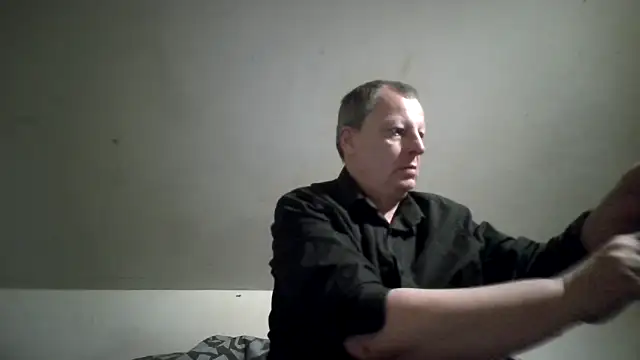 chubbybear2cum online show from April 22, 1:45 am