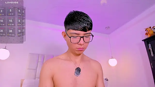 CodyTwink online show from June 5, 1:50 pm