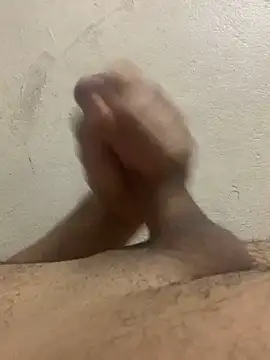 rodrig3105 online show from March 3, 12:45 am