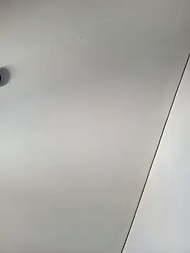 weedmanhot28 online show from February 2, 2:24 pm