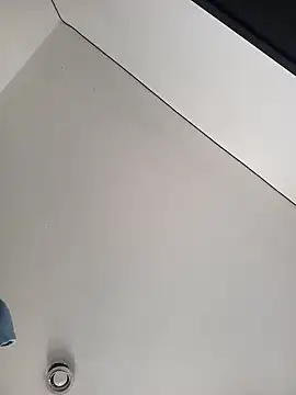 weedmanhot28 online show from December 27, 2:55 pm