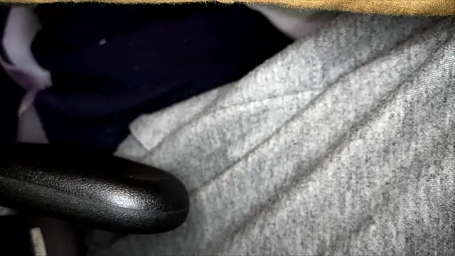 hidenyan02 online show from December 6, 7:21 am