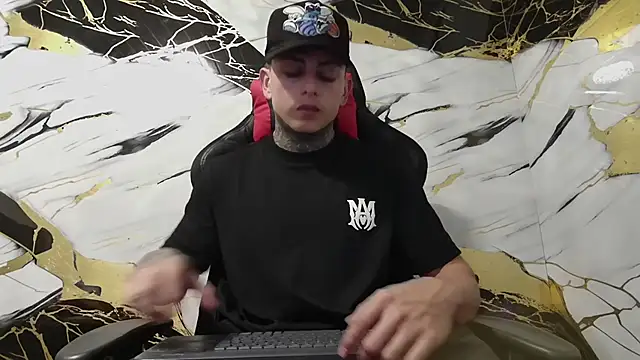 Kevin22 222 online show from January 13, 5:01 am