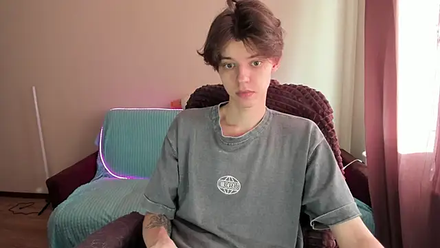 Liam sexy1 online show from March 17, 1:19 pm