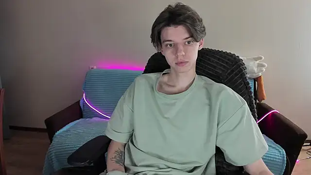 Liam sexy1 online show from January 28, 8:47 am