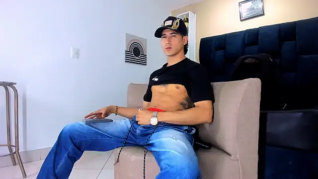 Snapshot of Jhonn_Rhyss chatting on October 11, 3:10 am Jhonn Rhyss online show from October 11, 3:10 am
