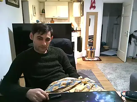 Snapshot of mihaimichael chatting on March 11, 9:15 pm mihaimichael online show from March 11, 9:15 pm