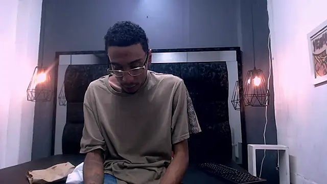 Jose Smoke online show from October 22, 3:10 am