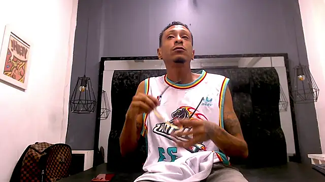 Jose Smoke online show from November 27, 3:10 am