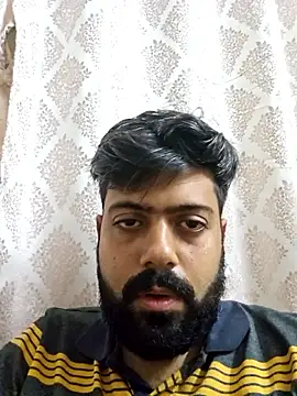 Hornie small Dick01 online show from September 16, 5:14 pm