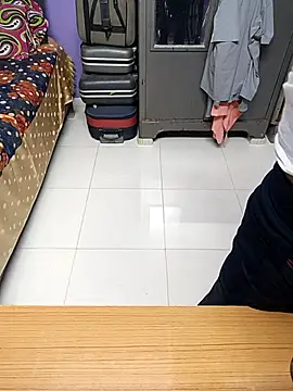 INDIAN PRINCE 01 online show from September 29, 5:53 pm