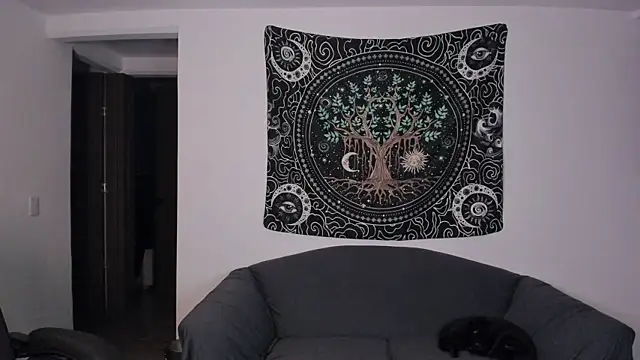 JayMarcos  online show from February 7, 5:31 am