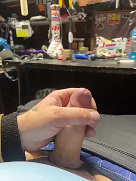 joeycbigcock online show from November 20, 8:07 pm