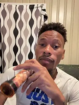 KingDerRico online show from April 27, 7:08 pm