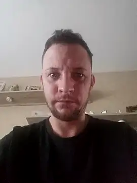 Chriso0007 online show from July 9, 7:45 am
