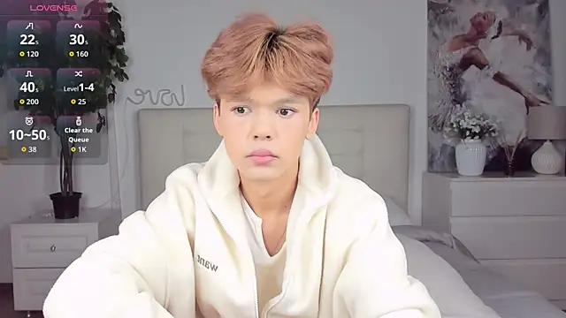 Snapshot of Felix_Rey chatting on September 24, 4:16 pm Felix Rey online show from September 24, 4:16 pm