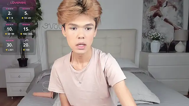 Snapshot of Felix_Rey chatting on October 11, 8:13 pm Felix Rey online show from October 11, 8:13 pm
