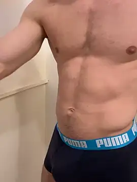 hoornycouple online show from February 22, 9:32 pm