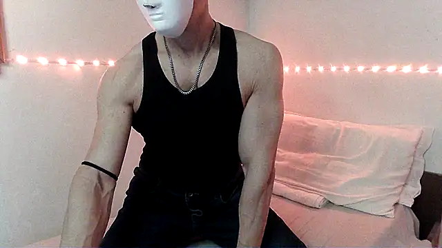 Snapshot of Alexx_Fit023 chatting on January 28, 9:40 pm Alexx Fit023 online show from January 28, 9:40 pm