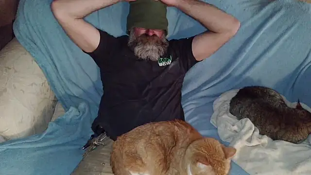 Clamsplitter420 online show from March 13, 7:09 pm