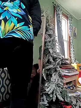 Bigloggz online show from January 5, 8:34 pm