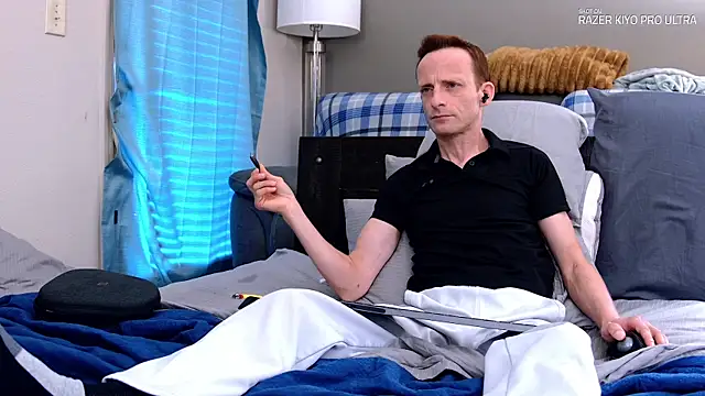 Dilldough405 online show from April 22, 3:28 pm