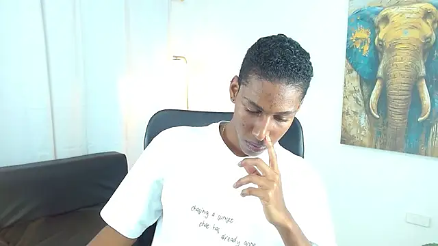 maiki18  online show from January 31, 7:11 pm