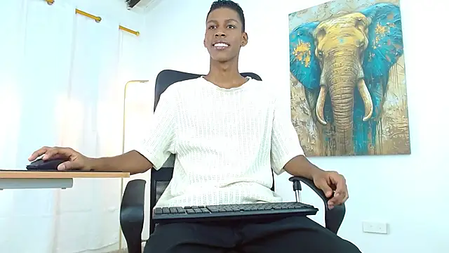Snapshot of maiki18_ chatting on September 9, 2:16 pm maiki18 online show from September 9, 2:16 pm