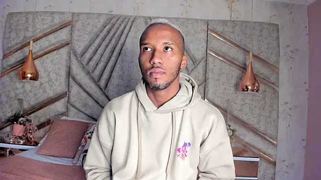 JamesParck online show from February 12, 12:12 pm